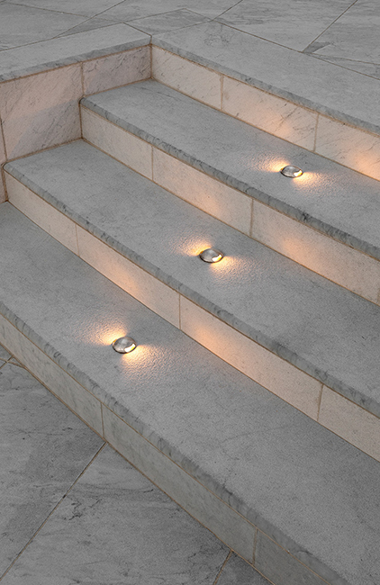 Ciata Luces LED para escaleras para interiores, luces de escalón para  exteriores, 3 vatios, iluminación blanca cálida para escaleras exteriores e