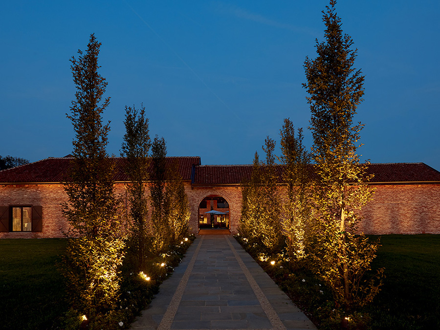 Cascina Ranverso, Buttigliera Alta, Турин, Италия. Susanna Antico Lighting Design Studio