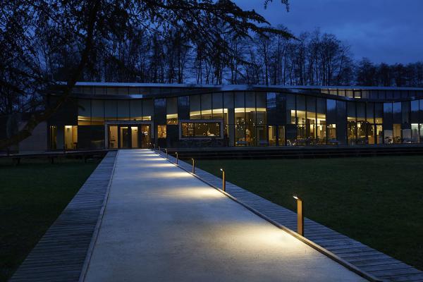 Plin 1.1, 3000K, 12W, cor-ten. Pernod Ricard University, Domaine de La Voisine, Clairefontaine en Yvelines, France. Project by Cyril Durand Behar, light planning by Distylight