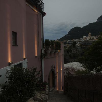 Geko 5.1 - 6.1, 3000K, 10W - 20W, 7°, серый. Частный дом, Positano, Salerno, Италия