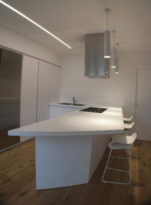 Kora 3.0, 3000K, 21W, 38°, white. Private residence, San Giovanni Rotondo, Foggia, Italy. Project by Corfone + Partners