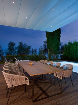 Beam 1.0, 3000K, 3W, 44°, version spéciale en finition blanc. Villa Elena, Poreč, Croatie. Light planning by Leumax Lighting solutions