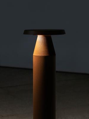 Olo 1.1, 14W, 3000K, radiale 180°, corten