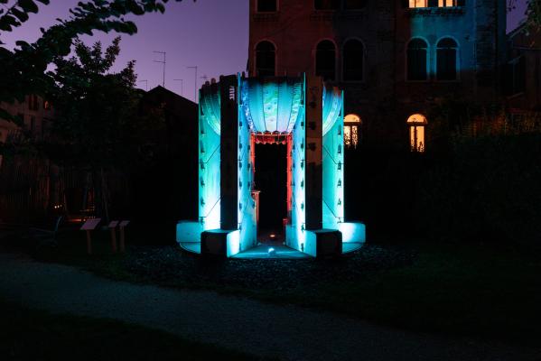 Lyss 2.0, 19W, RGBW, 12°x160°