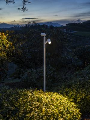 Pivot B 1.9, 3000K, 14 W, 15° - 43° optical range, white