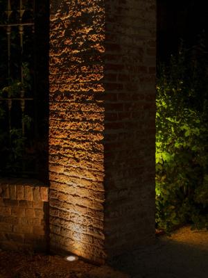 Corso 3.0, 3000K, 15W, 40°, grille nid d'abeille