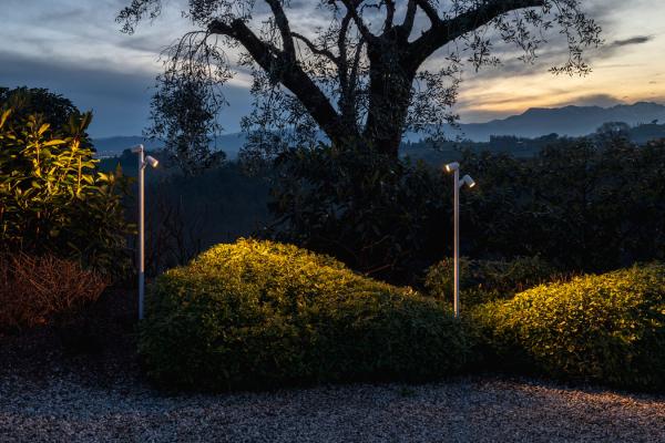 Pivot B 1.9, 3000K, 14 W, 15° - 43°, optical range, white