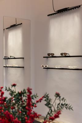 Neva 3.1, 2700K, 39W, 11°, Rejilla panal de abeja