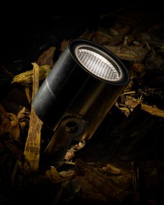 Ginko 3.0, 3000K, 15W, 42°, honeycomb louvre, stainless steel