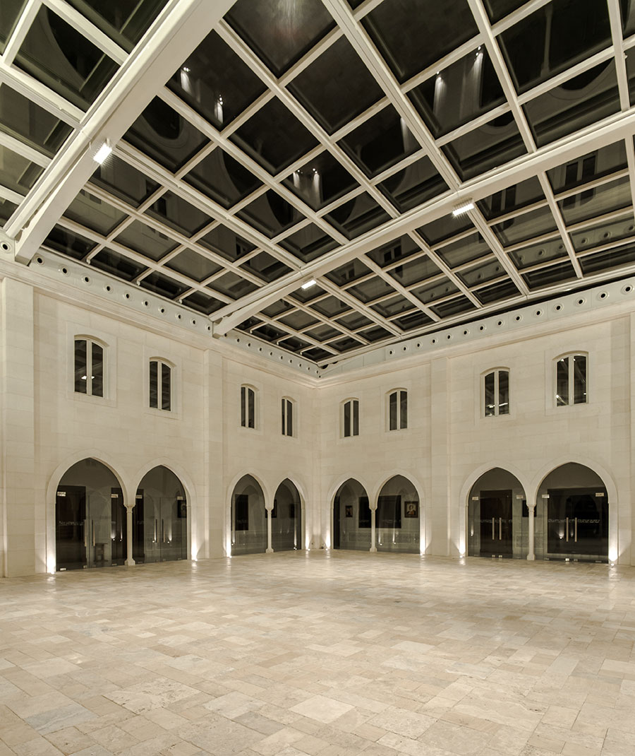 Iluminación Claustro de los padres antonianos, Monasterio de San Antonio