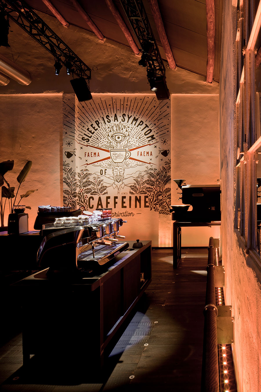 Éclairage Art & Caffeine, Faema Flagship Store