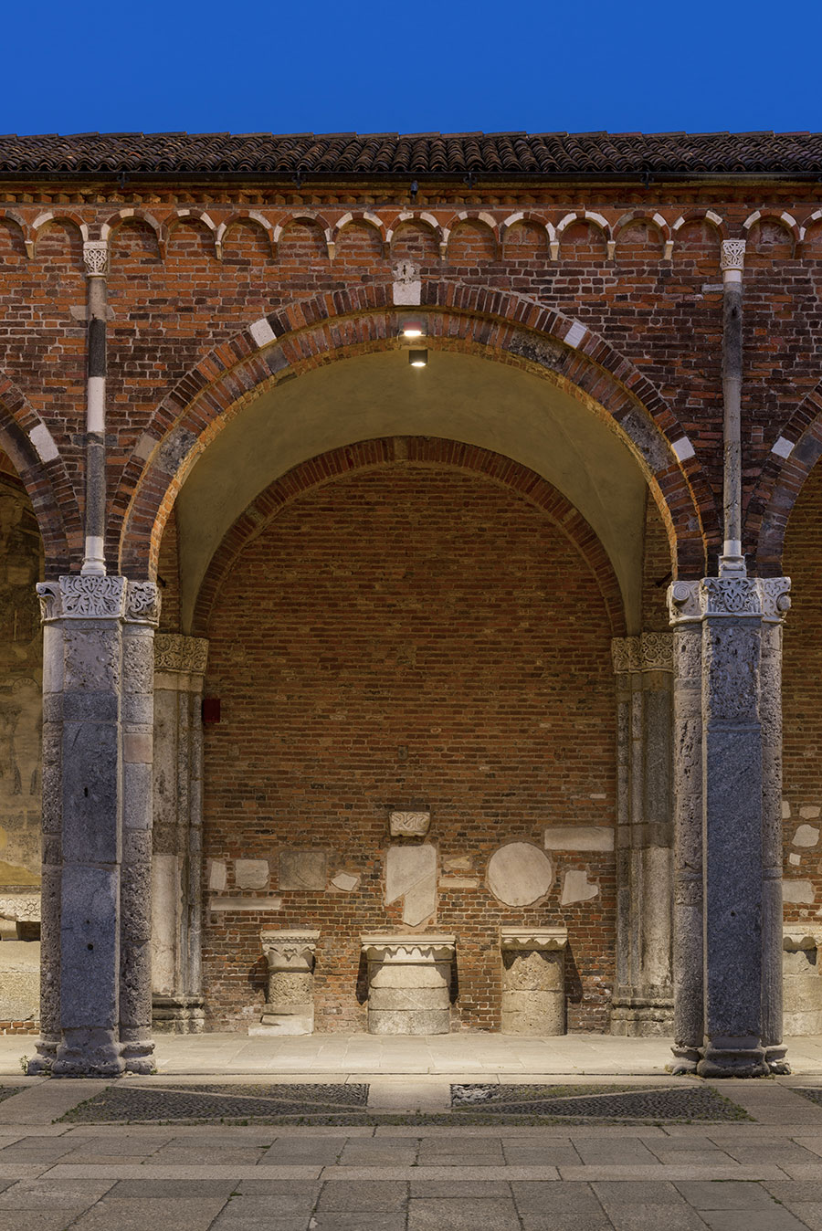 Basilika Sant Ambrogio Beleuchtung