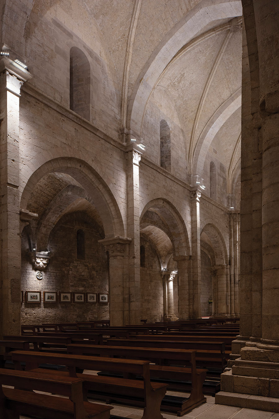 Lighting Basilica of the Holy Sepulchre