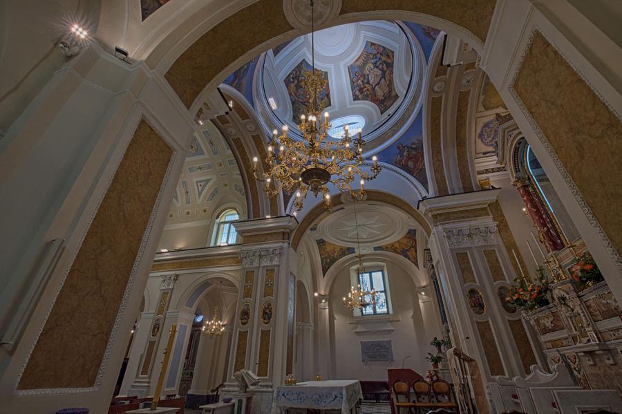 Basilica Santuario di Santa Maria della Neve Beleuchtung