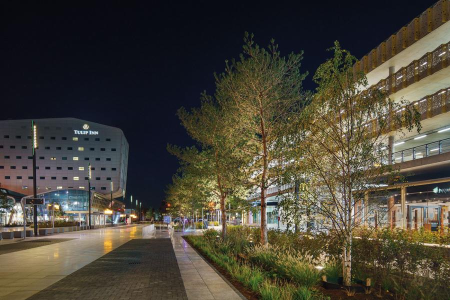 Éclairage Boulevard Eindhoven Airport