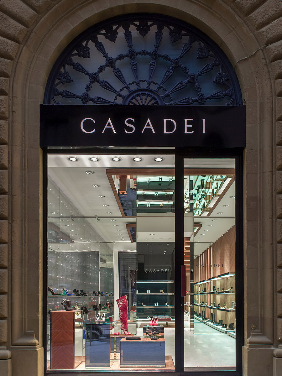 Éclairage Boutique Casadei