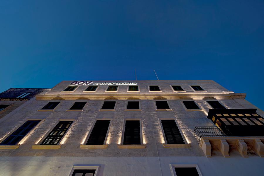 Éclairage BOV Bank of Valletta