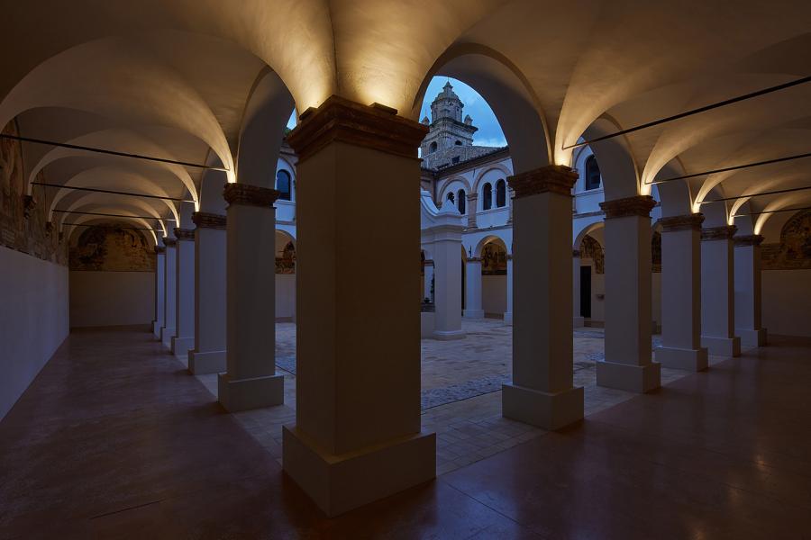 Ehemaliges Kloster San Panfilo Beleuchtung