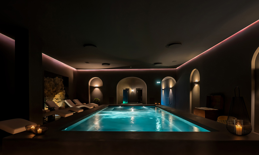 Освещение Furore Grand Hotel