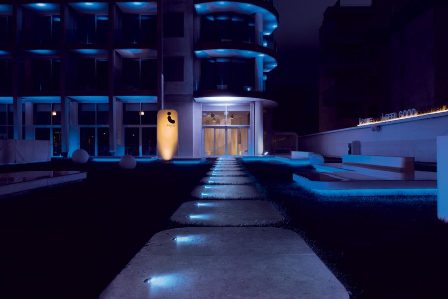 Illuminazione i-Suite Hotel