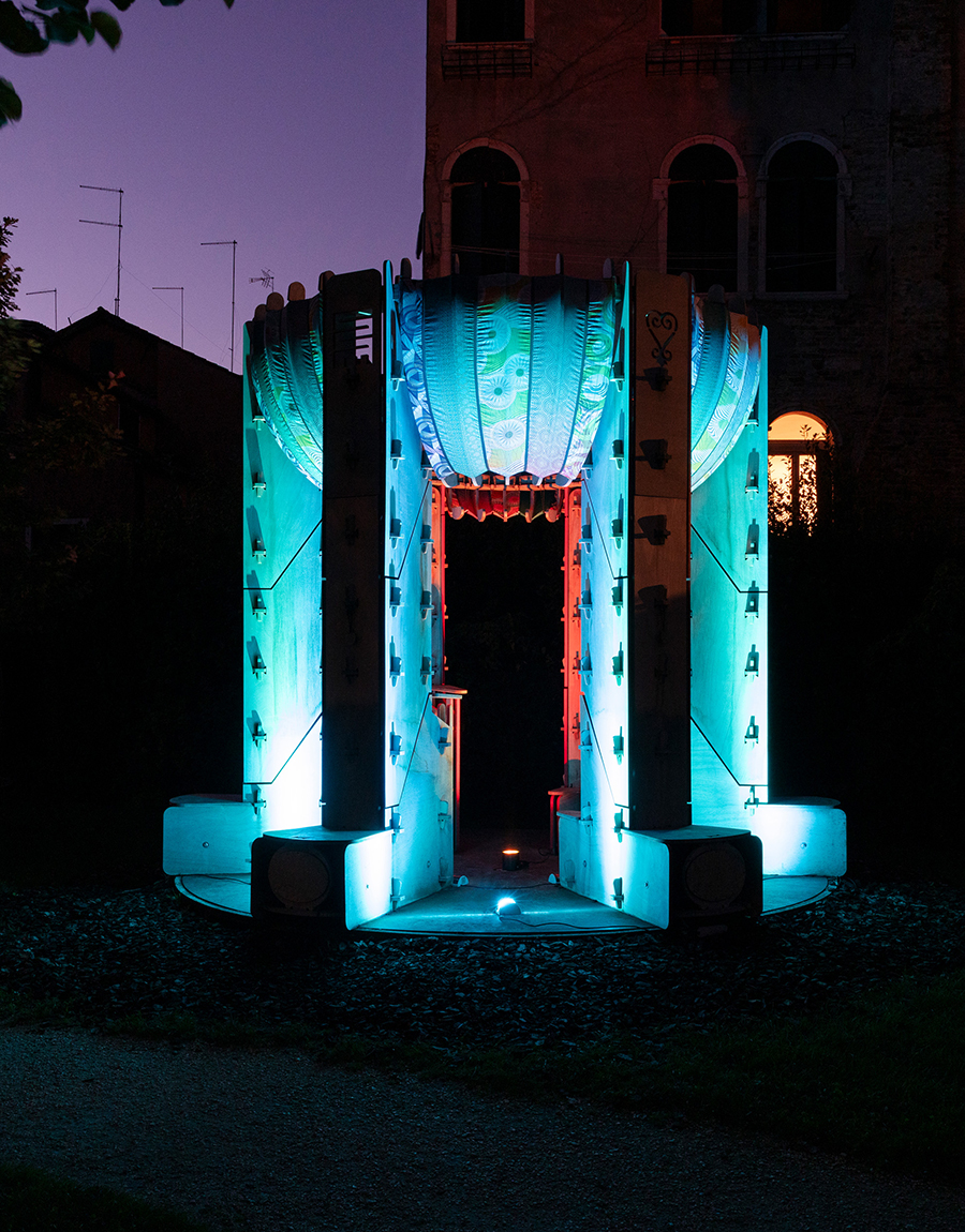 Éclairage Installation "Time Space Existence" - Giardini della Marinaressa