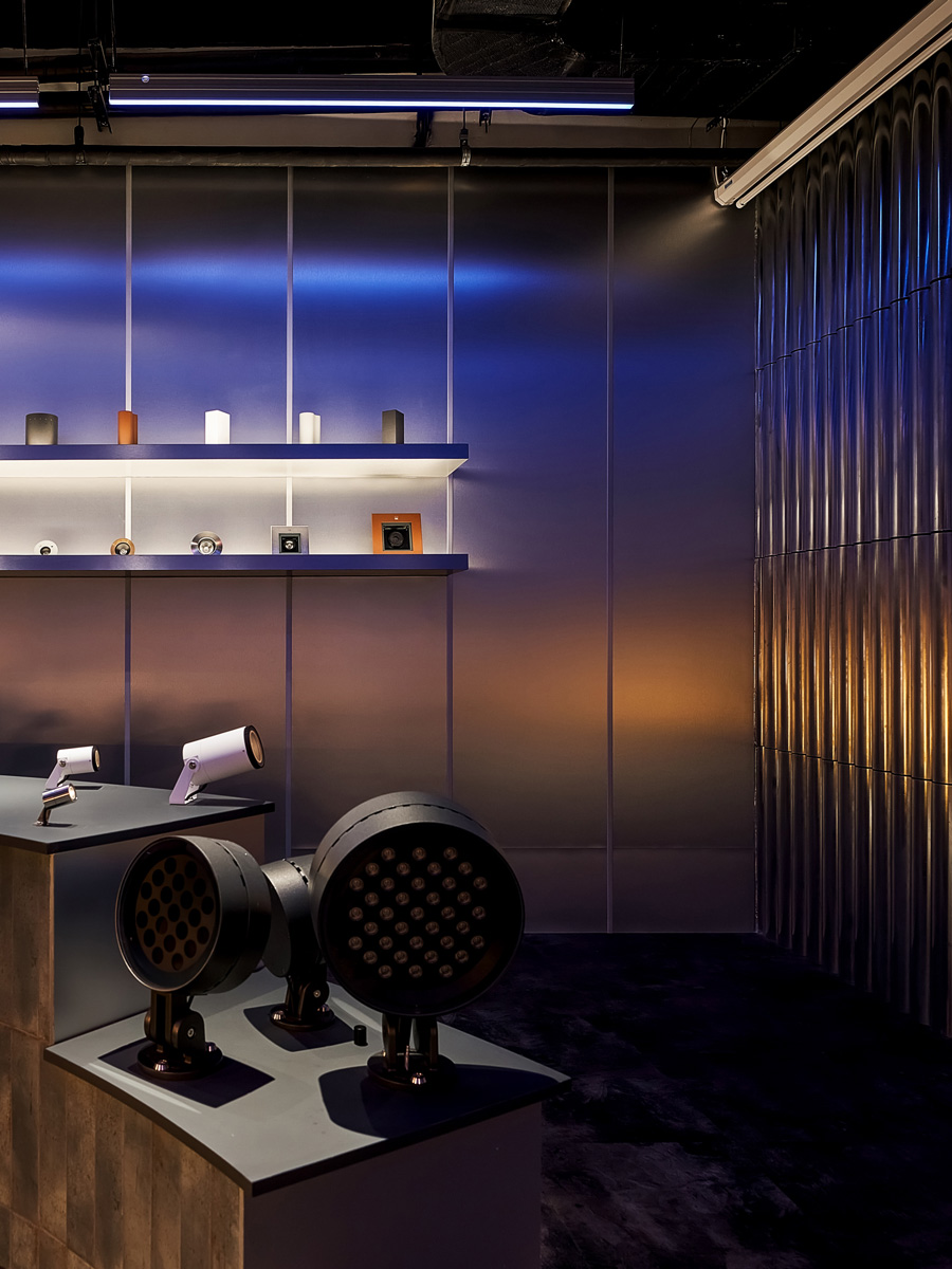 Iluminación Luce&Light Flagship Hub