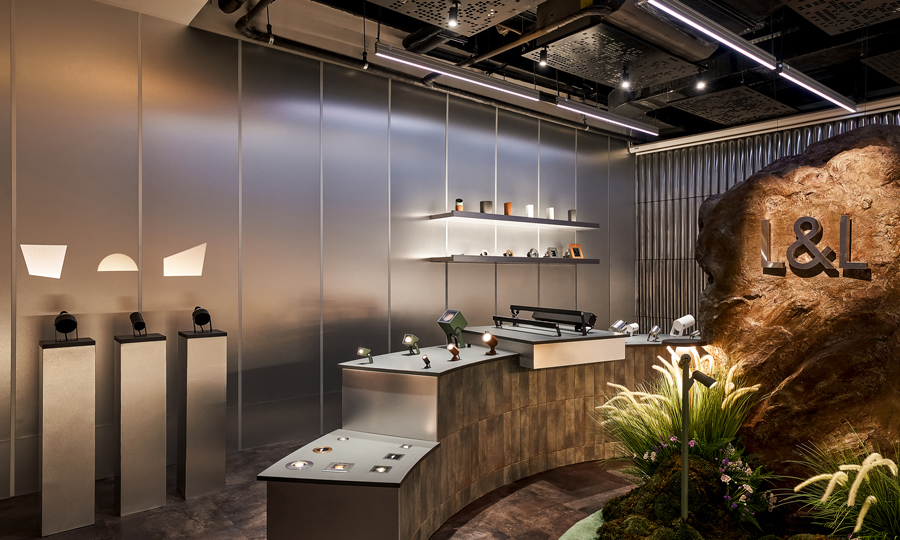 Iluminación Luce&Light Flagship Hub