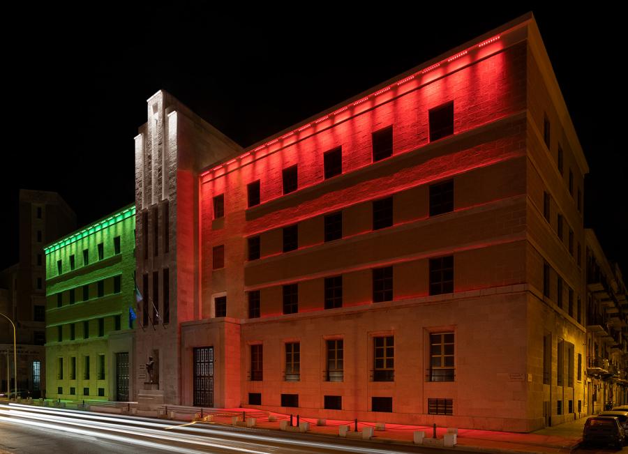 Iluminación Edificio de la Presidencia de la Región Apulia