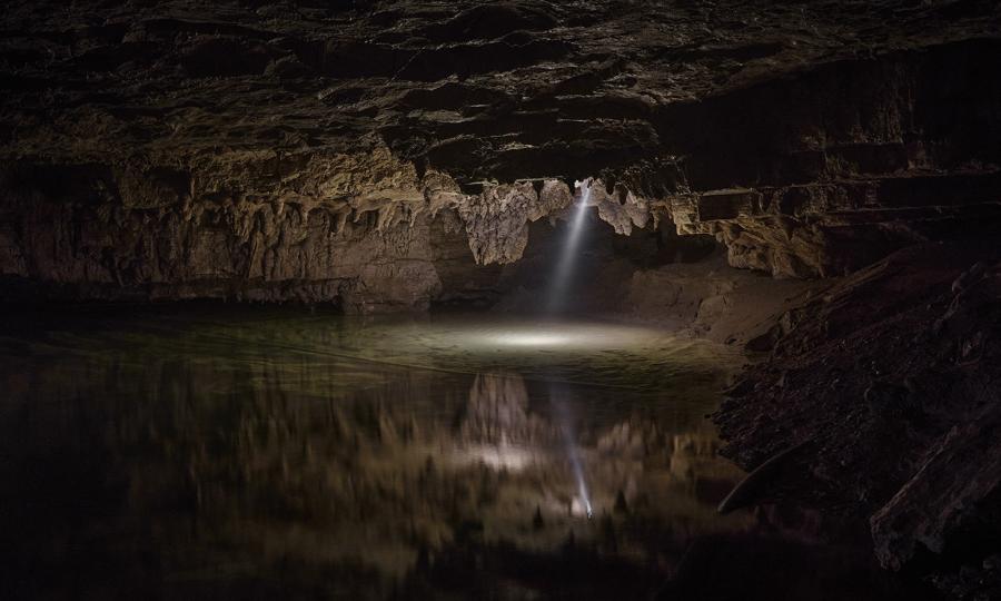 Illuminazione Grotte di Oliero, Valbrenta