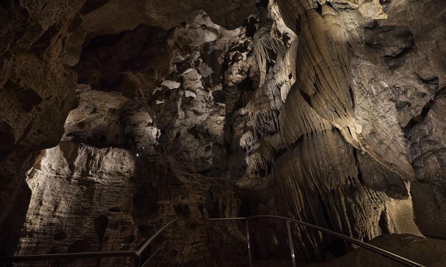 Illuminazione Grotte di Oliero, Valbrenta