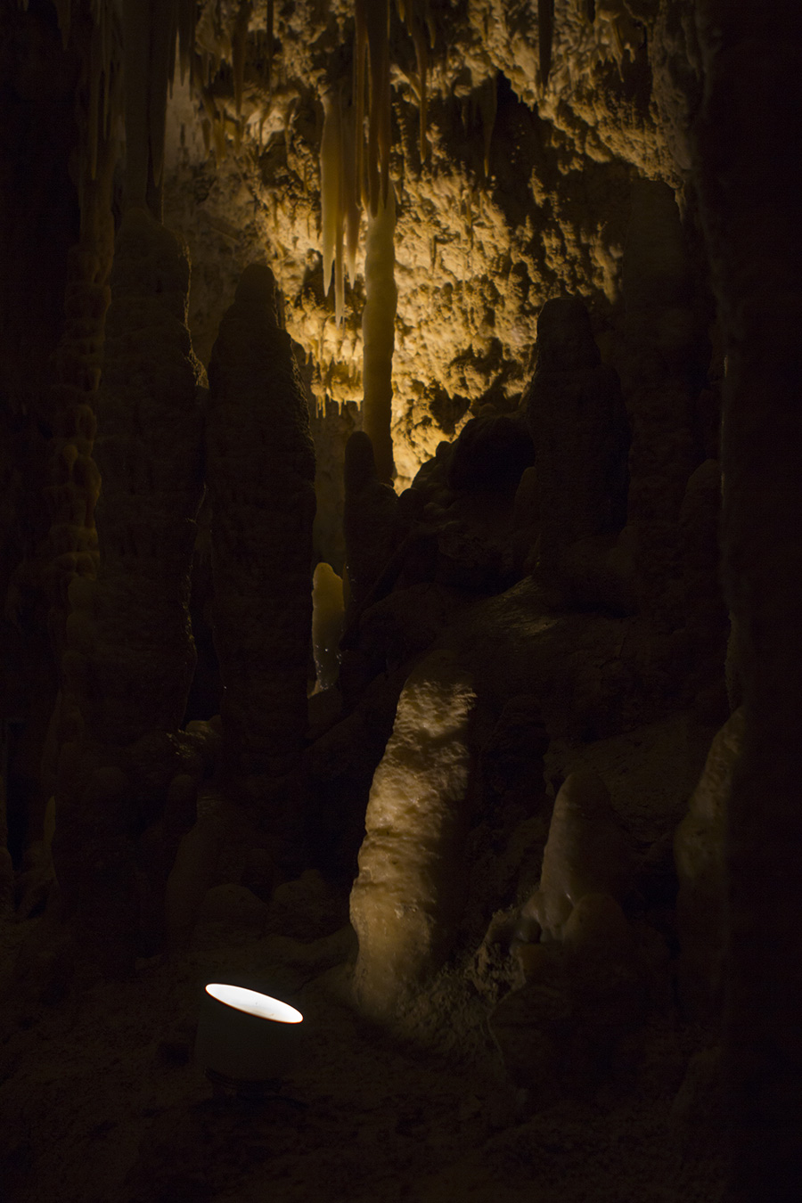 Iluminación Cueva de Otruševec