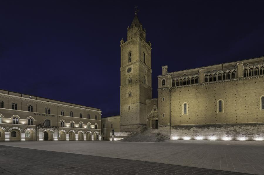 Piazza San Giustino Beleuchtung