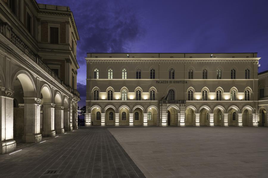 Lighting Piazza San Giustino
