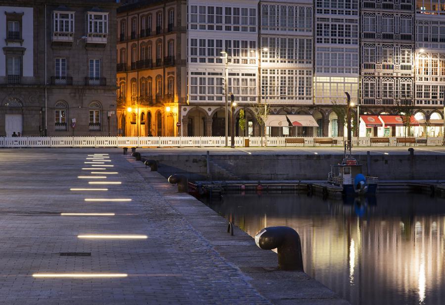 Iluminación Plaza del Parrote