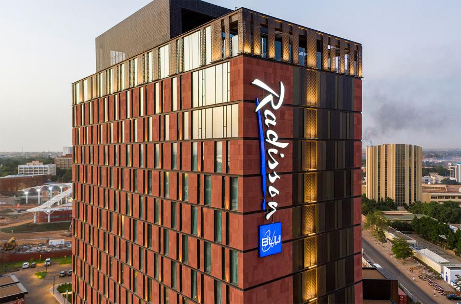 Éclairage Radisson Blu Hotel & Conference Center