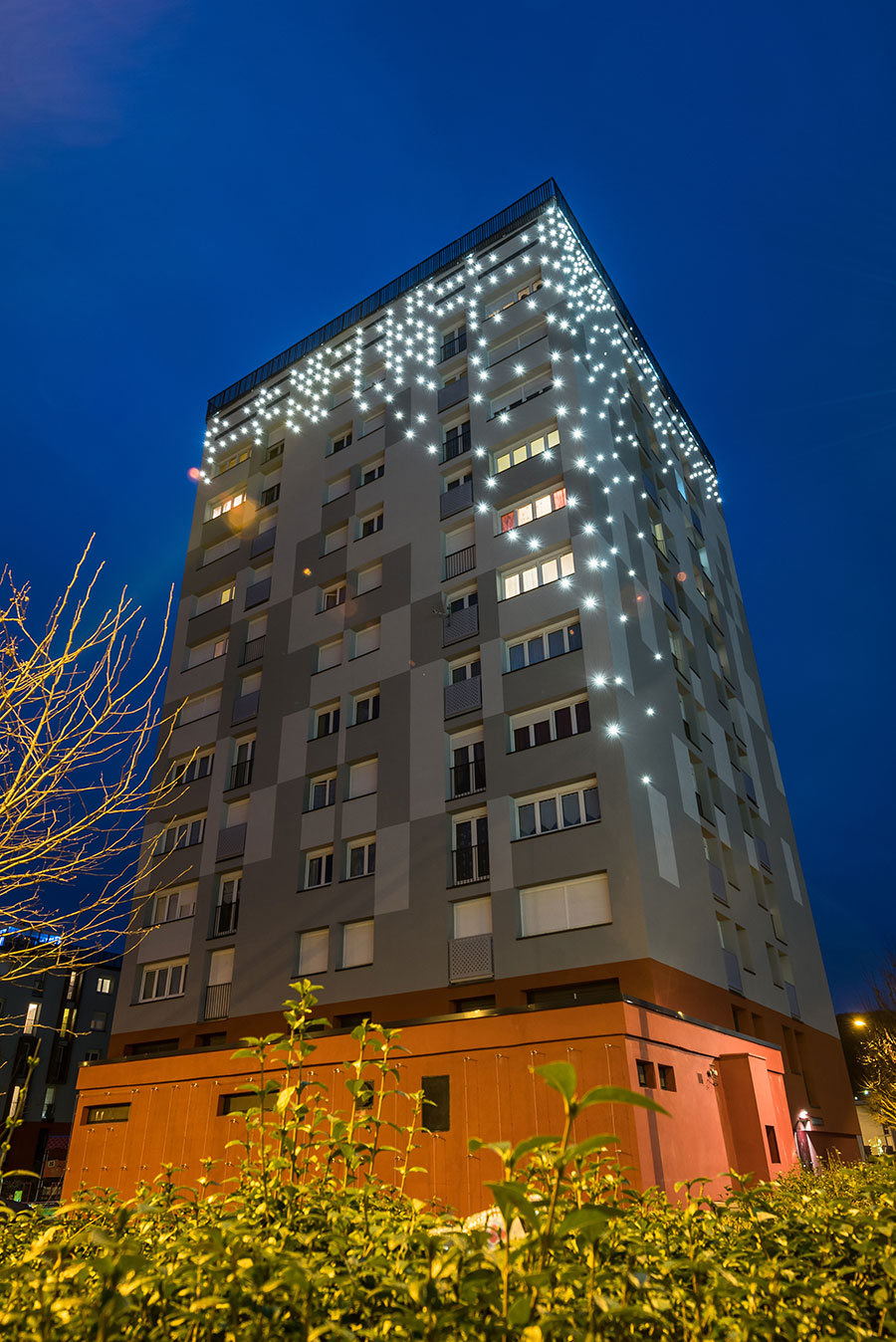 Iluminación Torre residencial