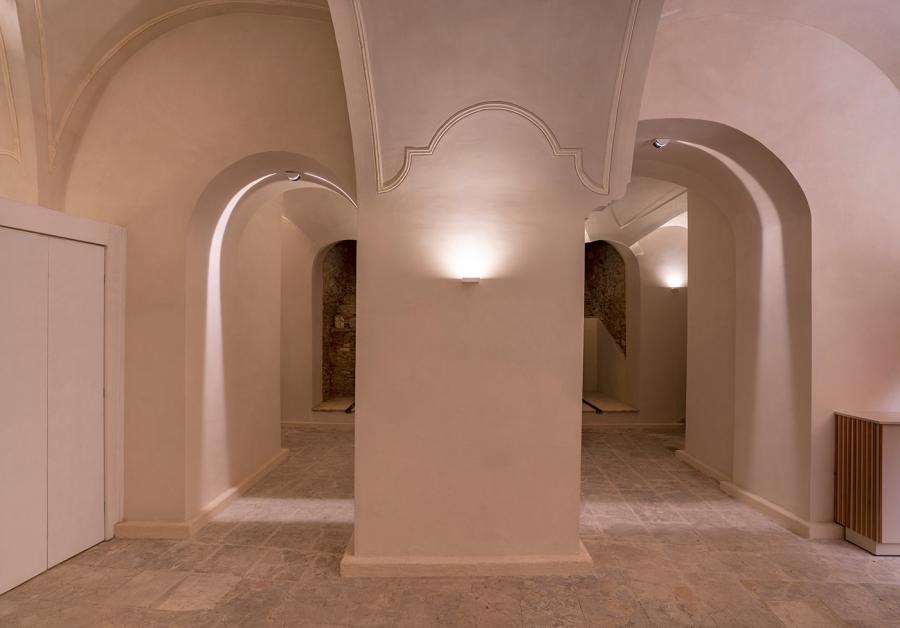 Lighting The crypt at the Church of San Cristinziano