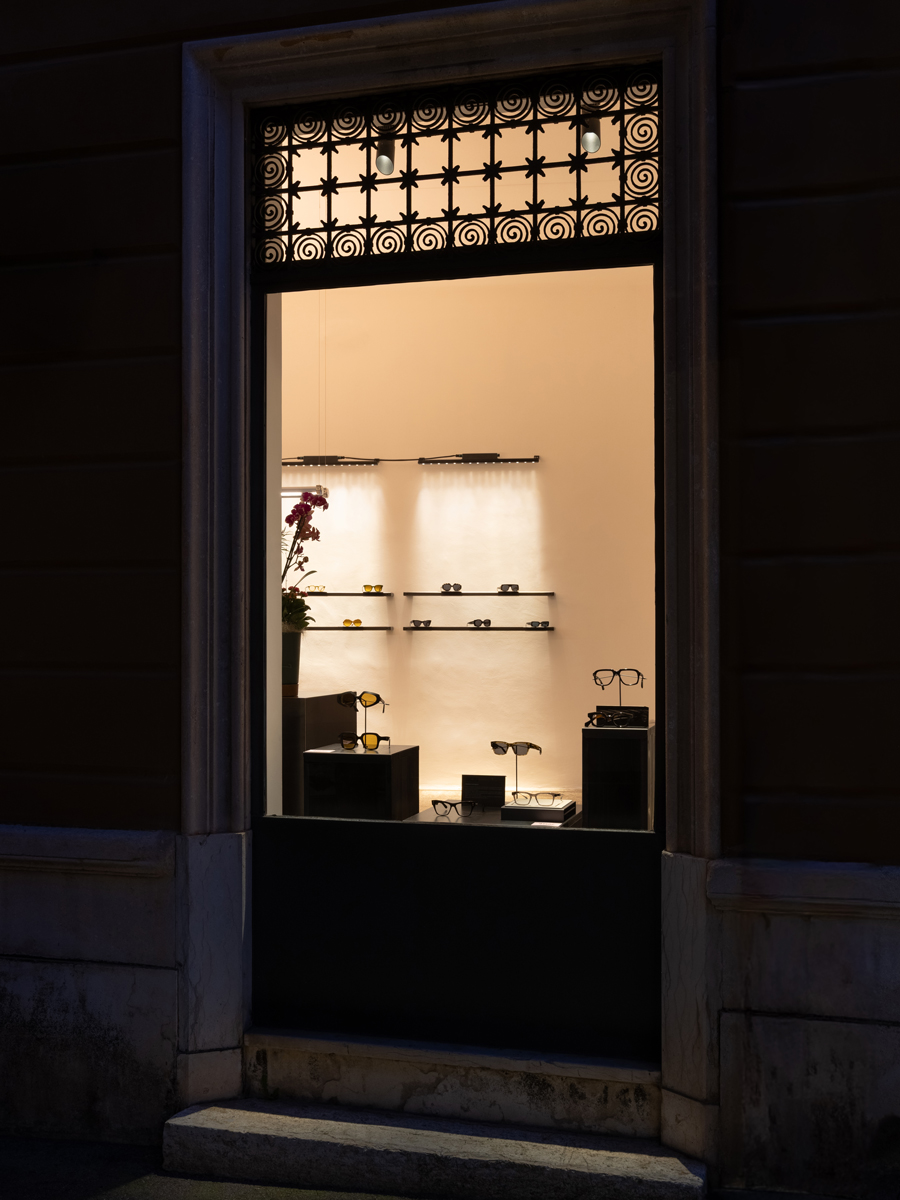 Освещение Оптика Vistá optometria, Виченца