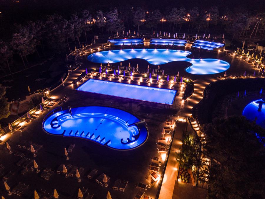 Iluminación Zaton Holiday Resort